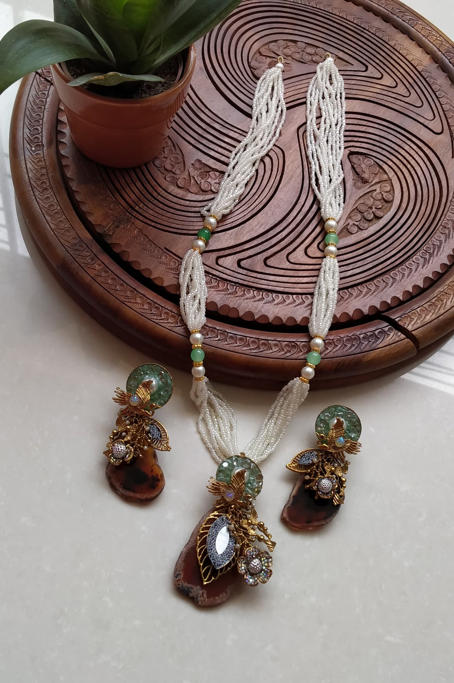 *Handmade Turkish work with Aqeaeq stone mala set